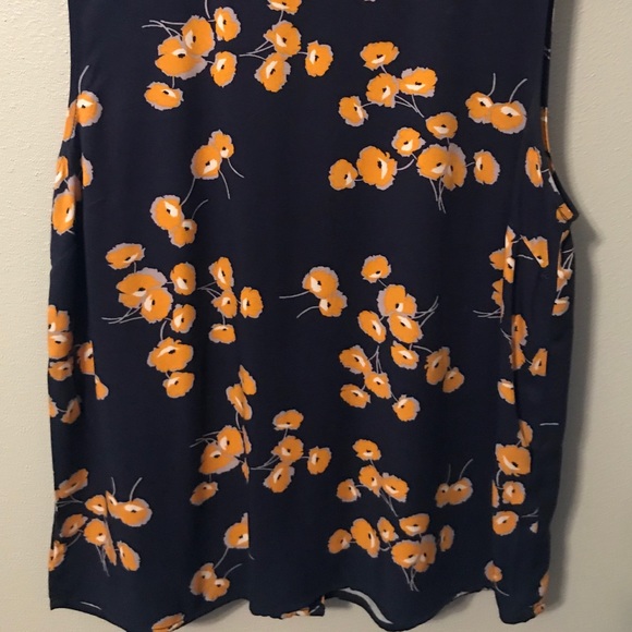 POPSUGAR Blue Flower Sleeveless Button Top Size S - Picture 3 of 3